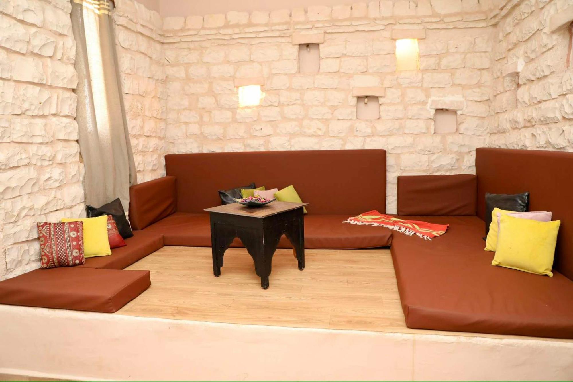 Appart Hotel Rodes Mezraia Exteriör bild